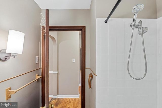 60 PALETHORPE AVE, Clementon, NJ 08021