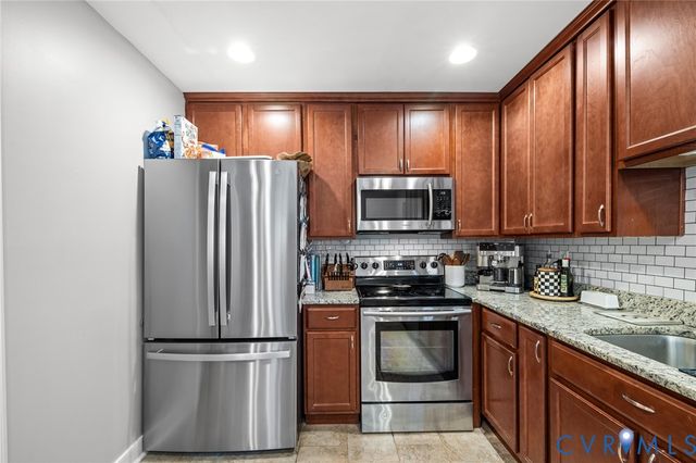 6008 Clover Ln, Henrico, VA 23228