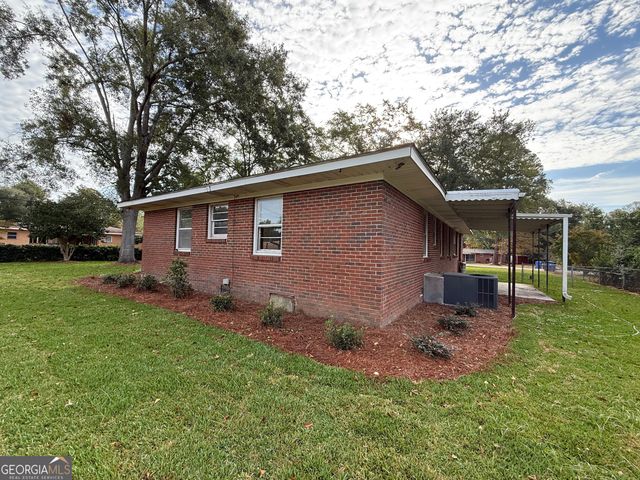 412 Roberson Street, Dublin, GA 31021