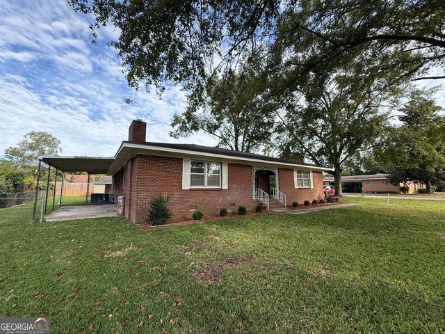 412 Roberson Street, Dublin, GA 31021