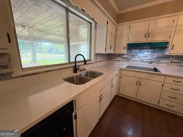 412 Roberson Street, Dublin, GA 31021