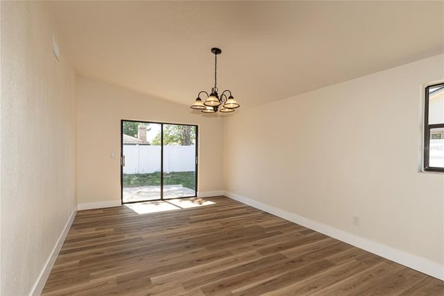 9501 CAMDEN HILL COURT, Tampa, FL 33615