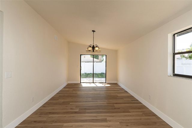 9501 CAMDEN HILL COURT, Tampa, FL 33615