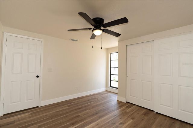 9501 CAMDEN HILL COURT, Tampa, FL 33615