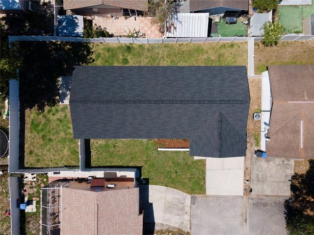 9501 CAMDEN HILL COURT, Tampa, FL 33615