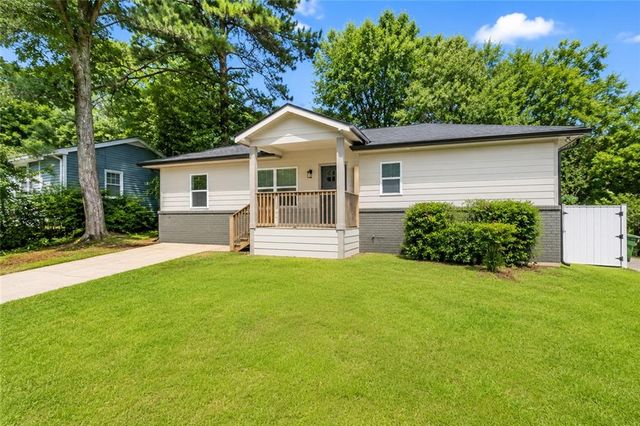 1639 Bridgeport Drive NW, Atlanta, GA 30318