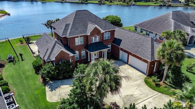 9429 Carrington Dr., Myrtle Beach, SC 29579