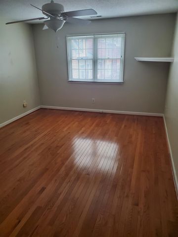52 Somersett Drive, Spartanburg, SC 29301