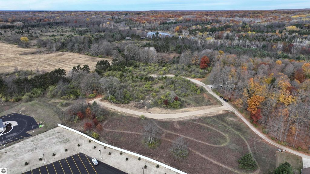 Image 4 of property listing at TBD Stone Pine, Farwell, MI 48622