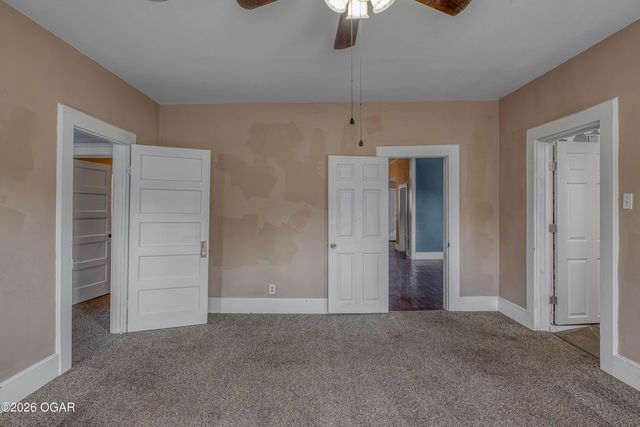 2115 S Byers Avenue, Joplin, MO 64804