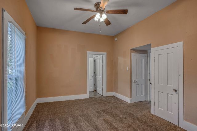 2115 S Byers Avenue, Joplin, MO 64804