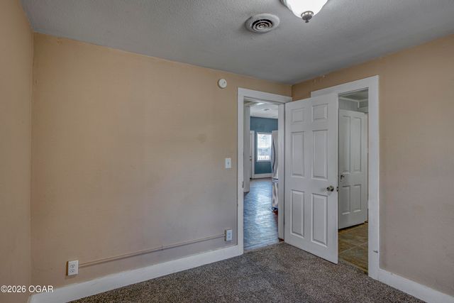 2115 S Byers Avenue, Joplin, MO 64804