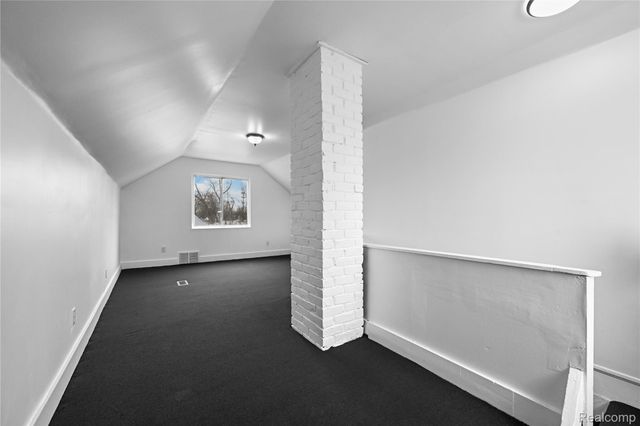 17028 W Chicago Street, Detroit, MI 48228