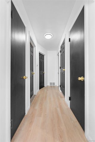 17028 W Chicago Street, Detroit, MI 48228