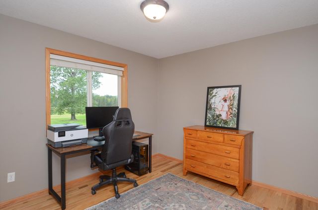 21536 Killdeer Street NW, Oak Grove, MN 55011