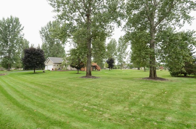 21536 Killdeer Street NW, Oak Grove, MN 55011