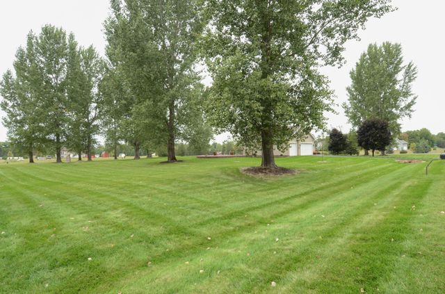 21536 Killdeer Street NW, Oak Grove, MN 55011
