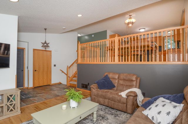 21536 Killdeer Street NW, Oak Grove, MN 55011