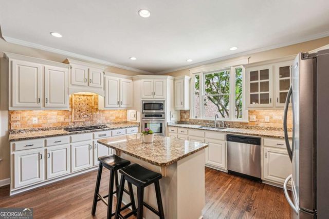 1162 Rising Moon Trail, Snellville, GA 30078