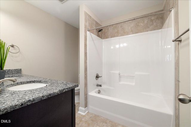 128 Heathgreen Drive, Clayton, NC 27527