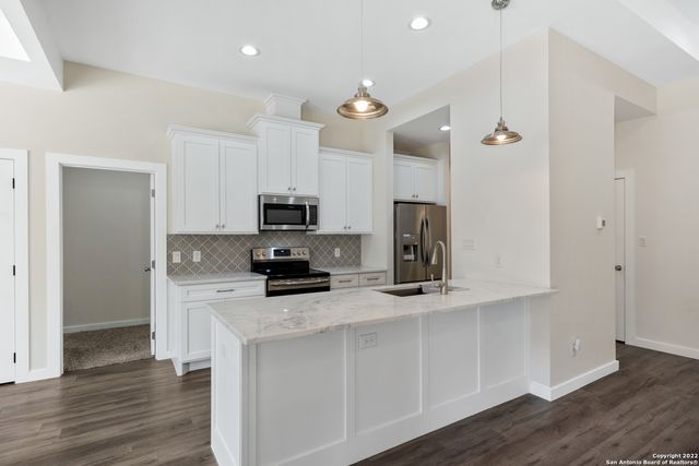 2995 FAIRWOOD DR, New Braunfels, TX 78132