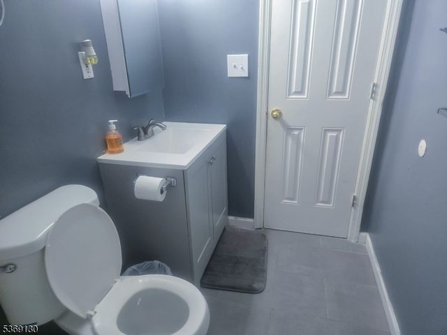 207 Delaware Ave, Aberdeen Twp., NJ 07721