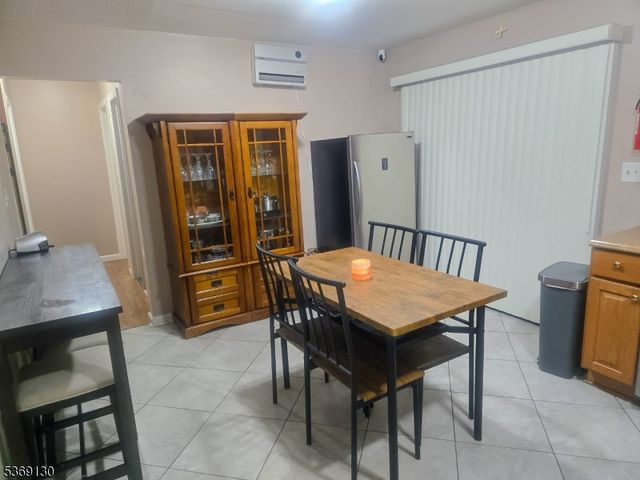 207 Delaware Ave, Aberdeen Twp., NJ 07721