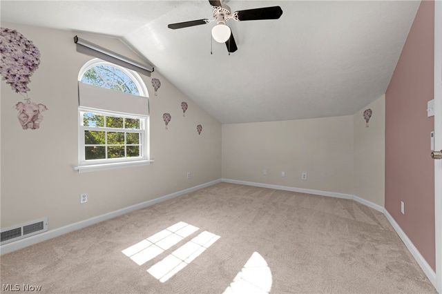 450 Lake Forest Drive, Bay Village, OH 44140