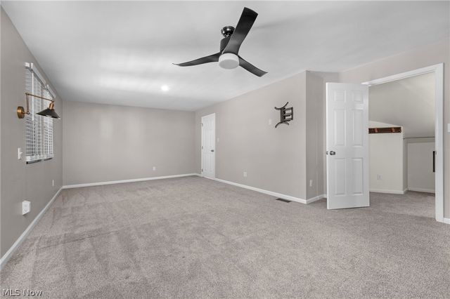 450 Lake Forest Drive, Bay Village, OH 44140