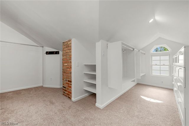 450 Lake Forest Drive, Bay Village, OH 44140