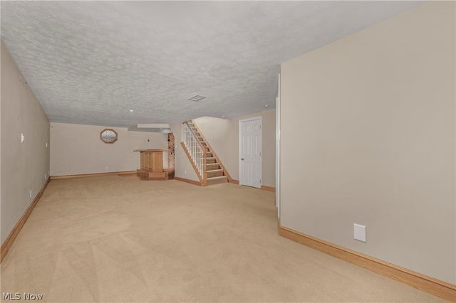 450 Lake Forest Drive, Bay Village, OH 44140