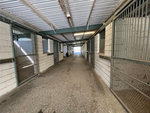 16525 SW 5TH PLACE, Newberry, FL 32669