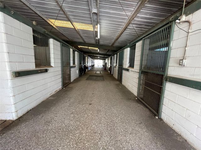 16525 SW 5TH PLACE, Newberry, FL 32669