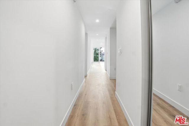 1820 Prosser Avenue 401, Los Angeles, CA 90025