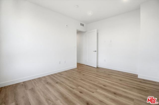 1820 Prosser Avenue 401, Los Angeles, CA 90025