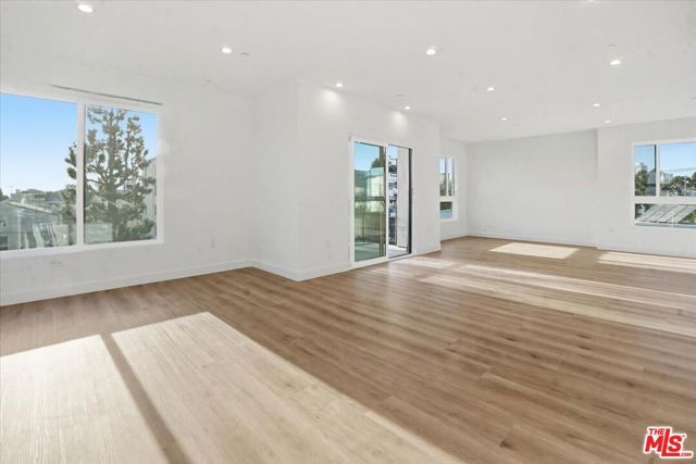 1820 Prosser Avenue 401, Los Angeles, CA 90025