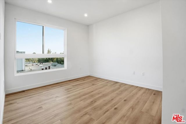 1820 Prosser Avenue 401, Los Angeles, CA 90025