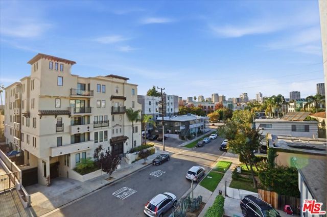 1820 Prosser Avenue 401, Los Angeles, CA 90025