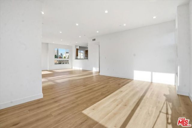 1820 Prosser Avenue 401, Los Angeles, CA 90025