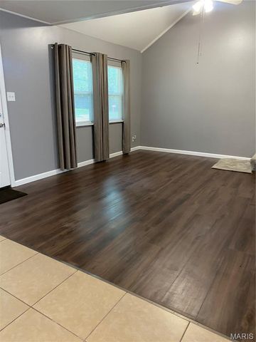 958 Dawnview Drive, Florissant, MO 63031