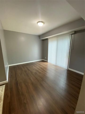 958 Dawnview Drive, Florissant, MO 63031