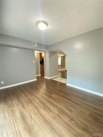 958 Dawnview Drive, Florissant, MO 63031