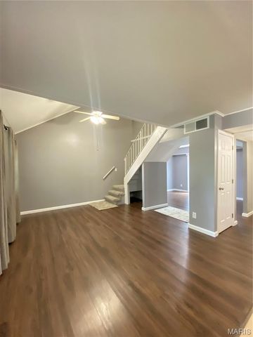 958 Dawnview Drive, Florissant, MO 63031
