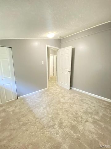 958 Dawnview Drive, Florissant, MO 63031