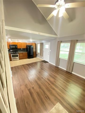 958 Dawnview Drive, Florissant, MO 63031