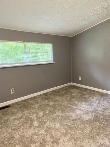 958 Dawnview Drive, Florissant, MO 63031