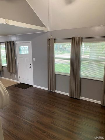 958 Dawnview Drive, Florissant, MO 63031