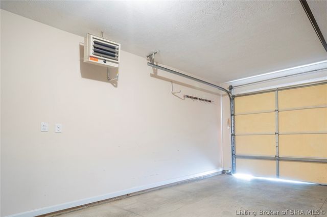 8508 Starview Court, Sellersburg, IN 47172