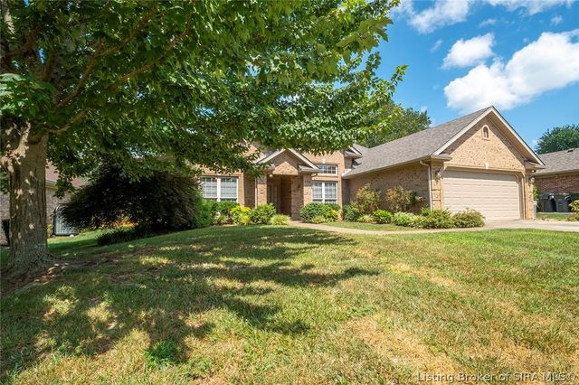 8508 Starview Court, Sellersburg, IN 47172