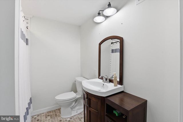 324 STEINMAN FARM RD, Pequea, PA 17565